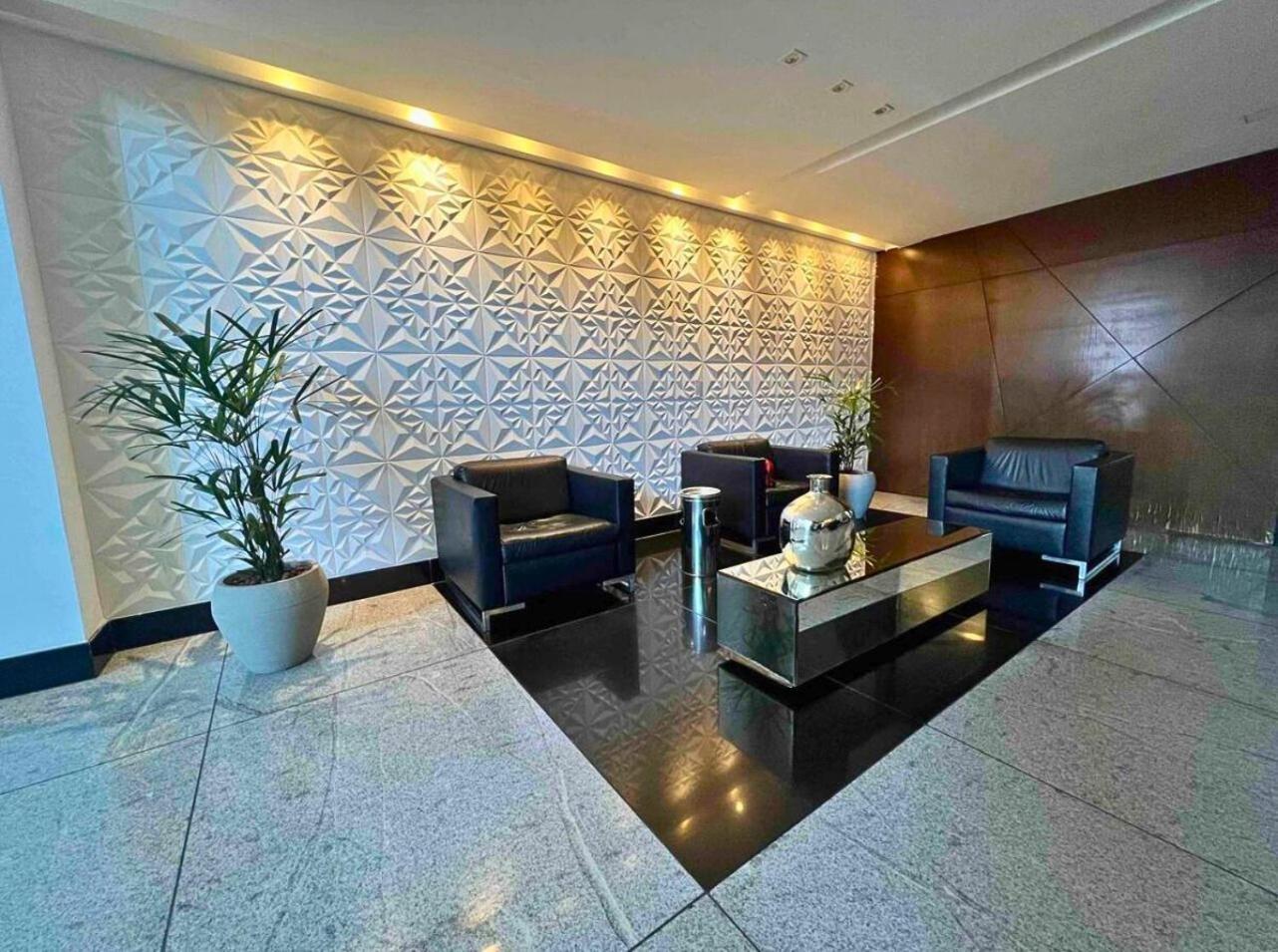 Flat Em Regiao Nobre Apartamento *